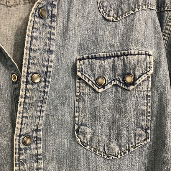 Over sized Jean Jacket - Picture 3 of 3